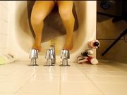 strawberry141 - Water massage the clitoris in bath online