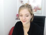 blonde_andcute Cute princess in live chat part 2