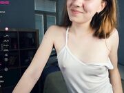 youne_and_beautiful Young nipples through t-shirt