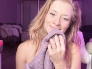 saraloverays Last dildo masturbation with slutty model